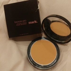Avon mark bronze pro powder bronzer pro glow
